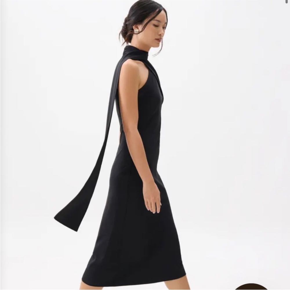 Chic Black Sleeveless Wedding Dress